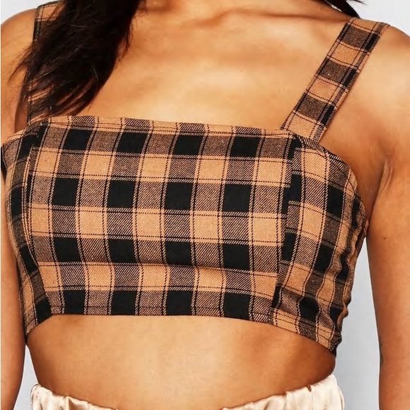 NWT Boohoo plus check square neck crop top - Picture 9 of 9